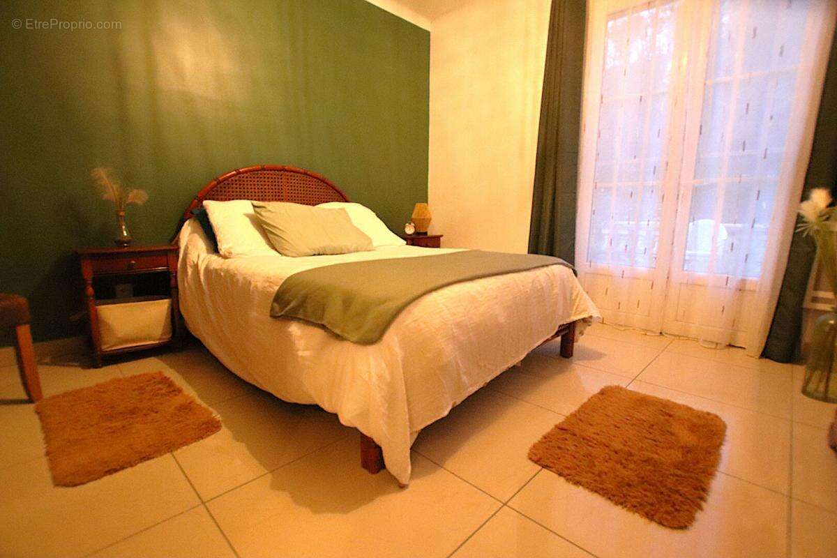 Maison à SAINT-AFFRIQUE