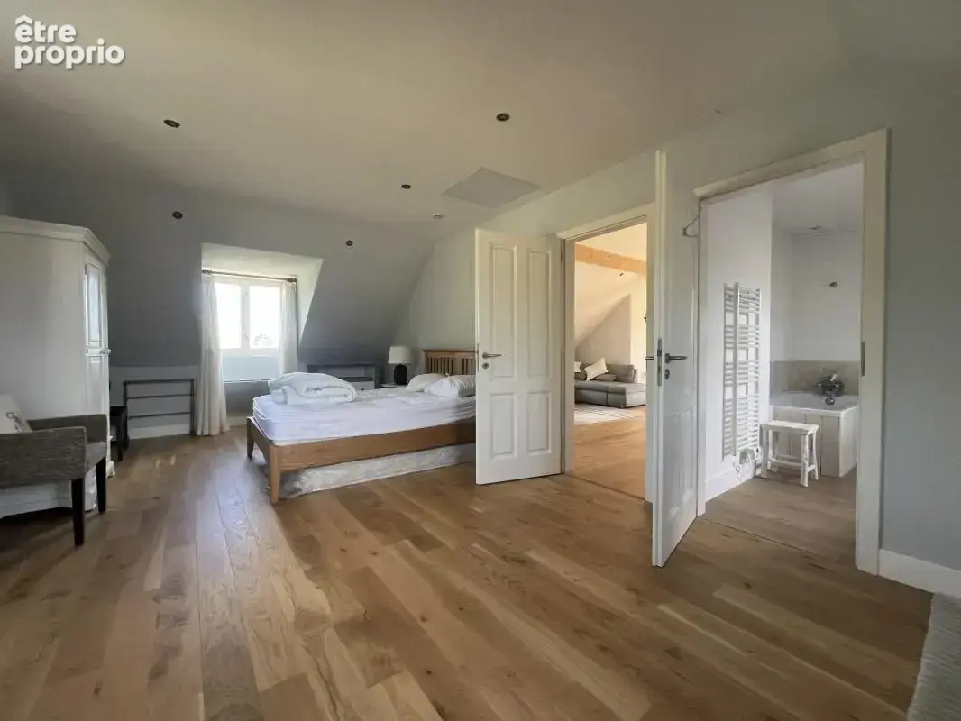 Maison à vendre 7 pièces 20min de SEMUR (21): 146m², 3 chambres, terrasse, piscine, terrain 2400m². Prix: 375 000€ - photo 10