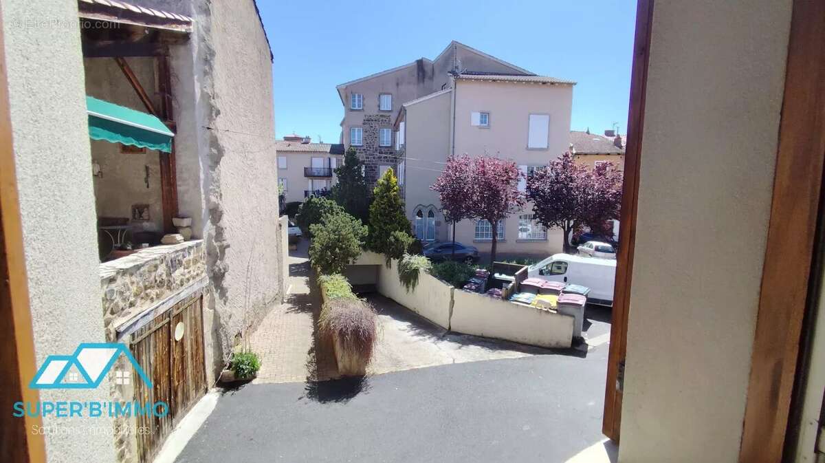 Appartement à LANGEAC