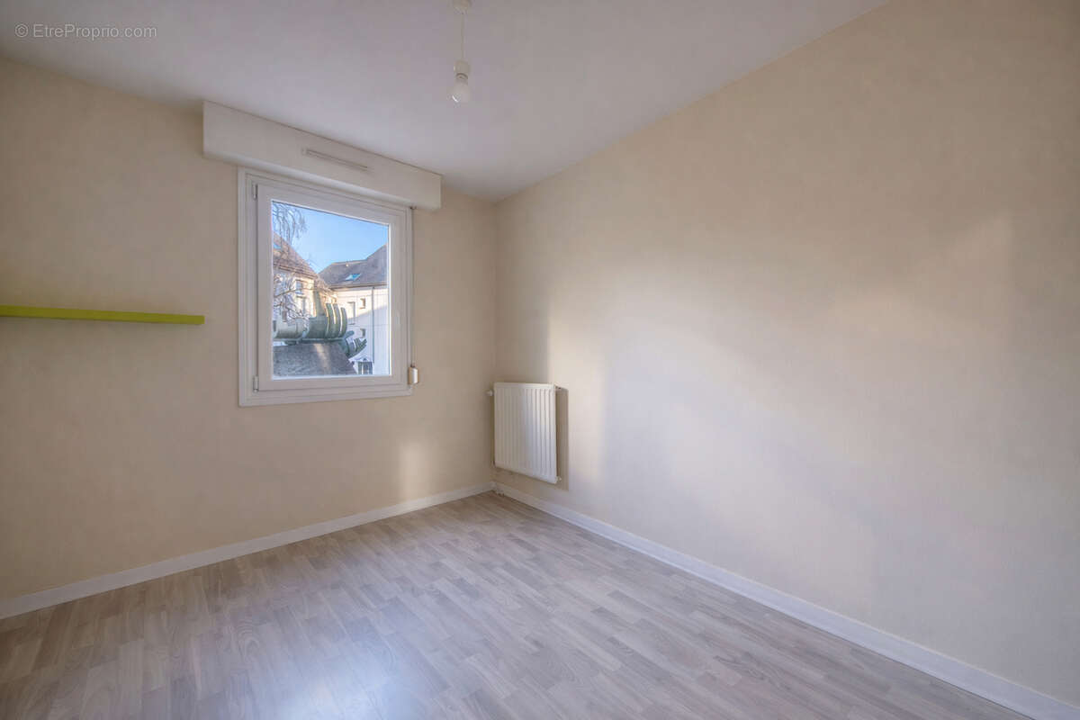 Appartement T3 - Longs Champs - photo 5