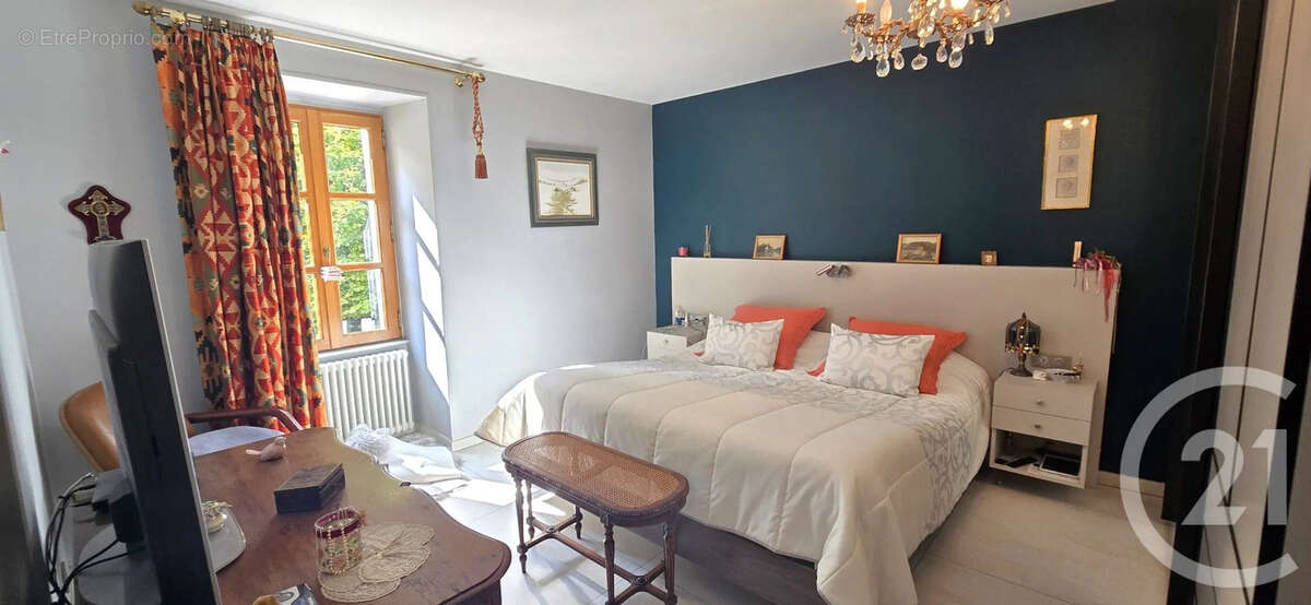 Maison à LE CREUSOT