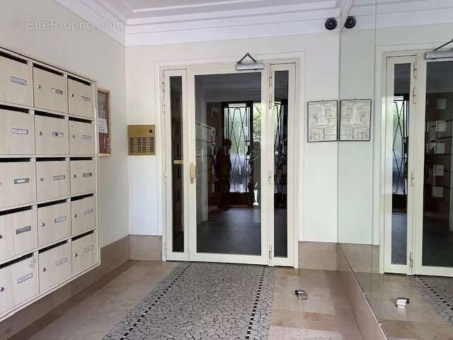 Appartement à PARIS-19E