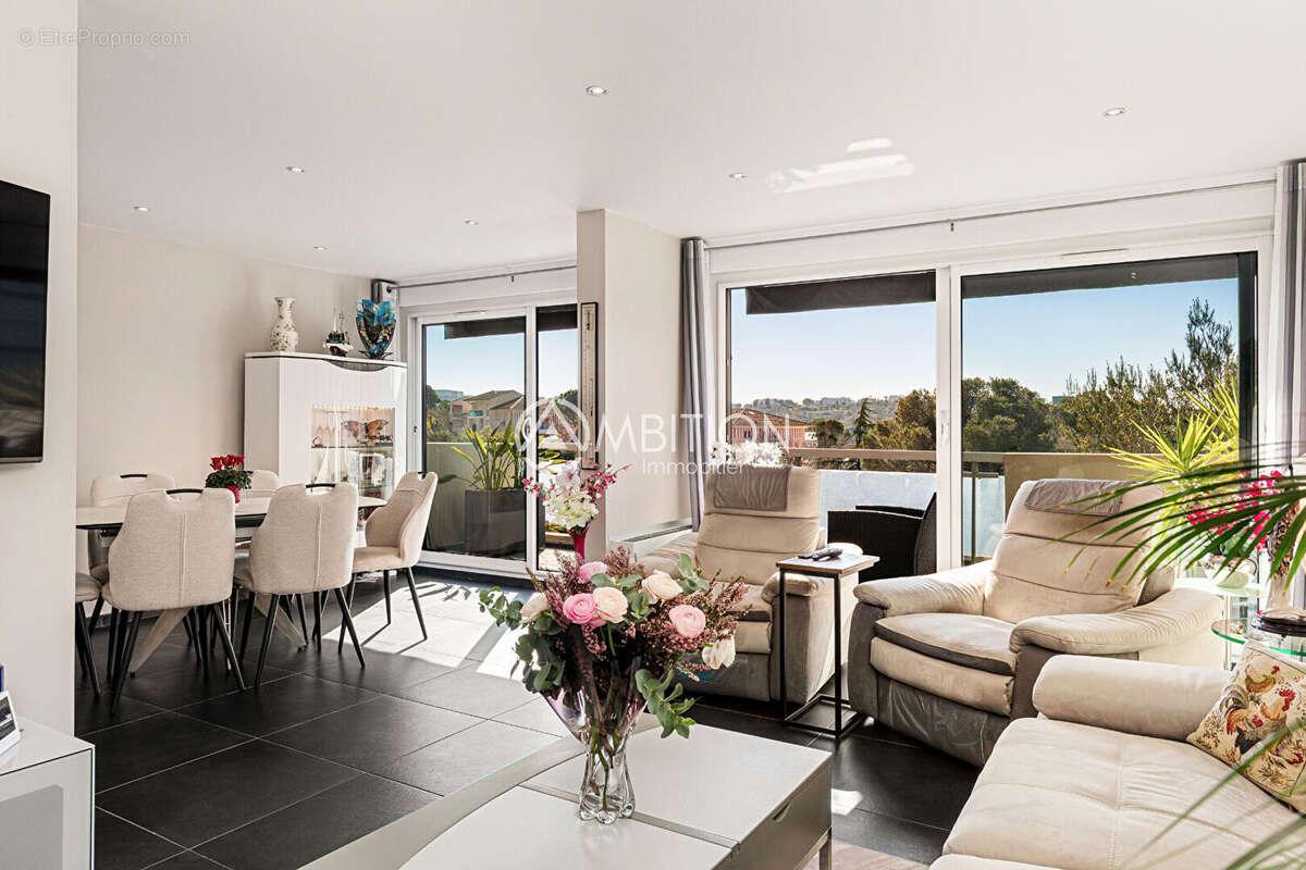 Appartement à SAINT-RAPHAEL