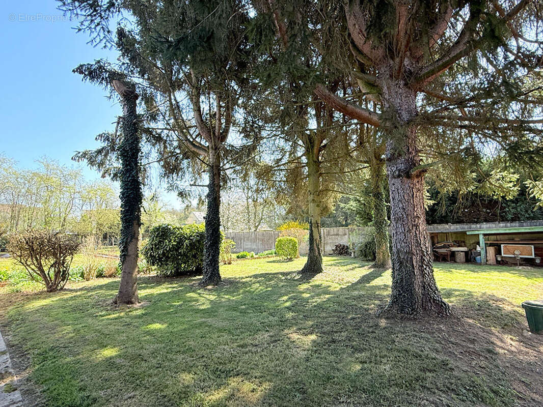 Maison à TROISSEREUX