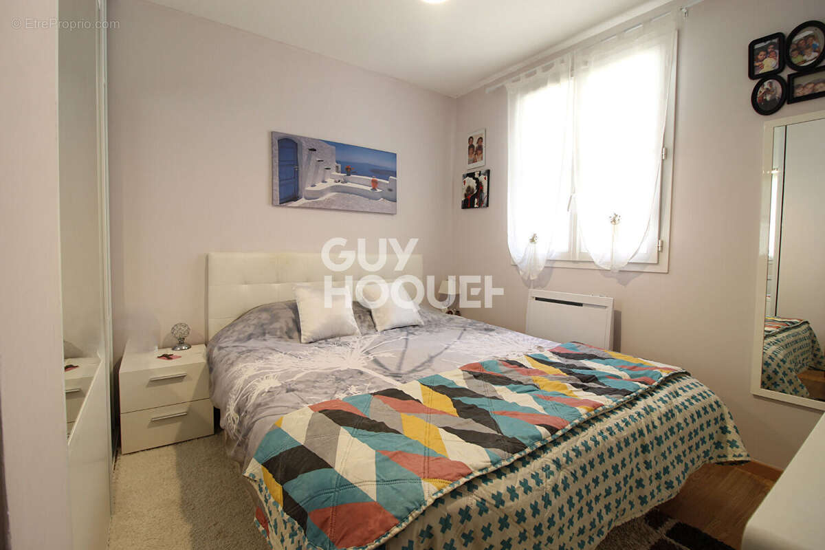 Appartement à GUIGNES