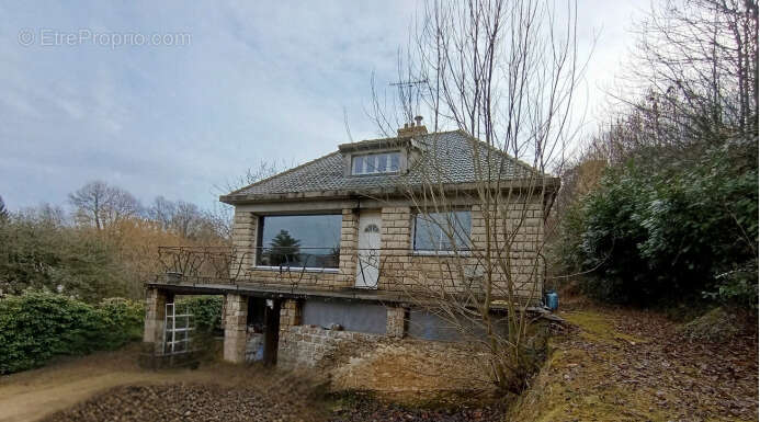 Maison à GOMETZ-LE-CHATEL