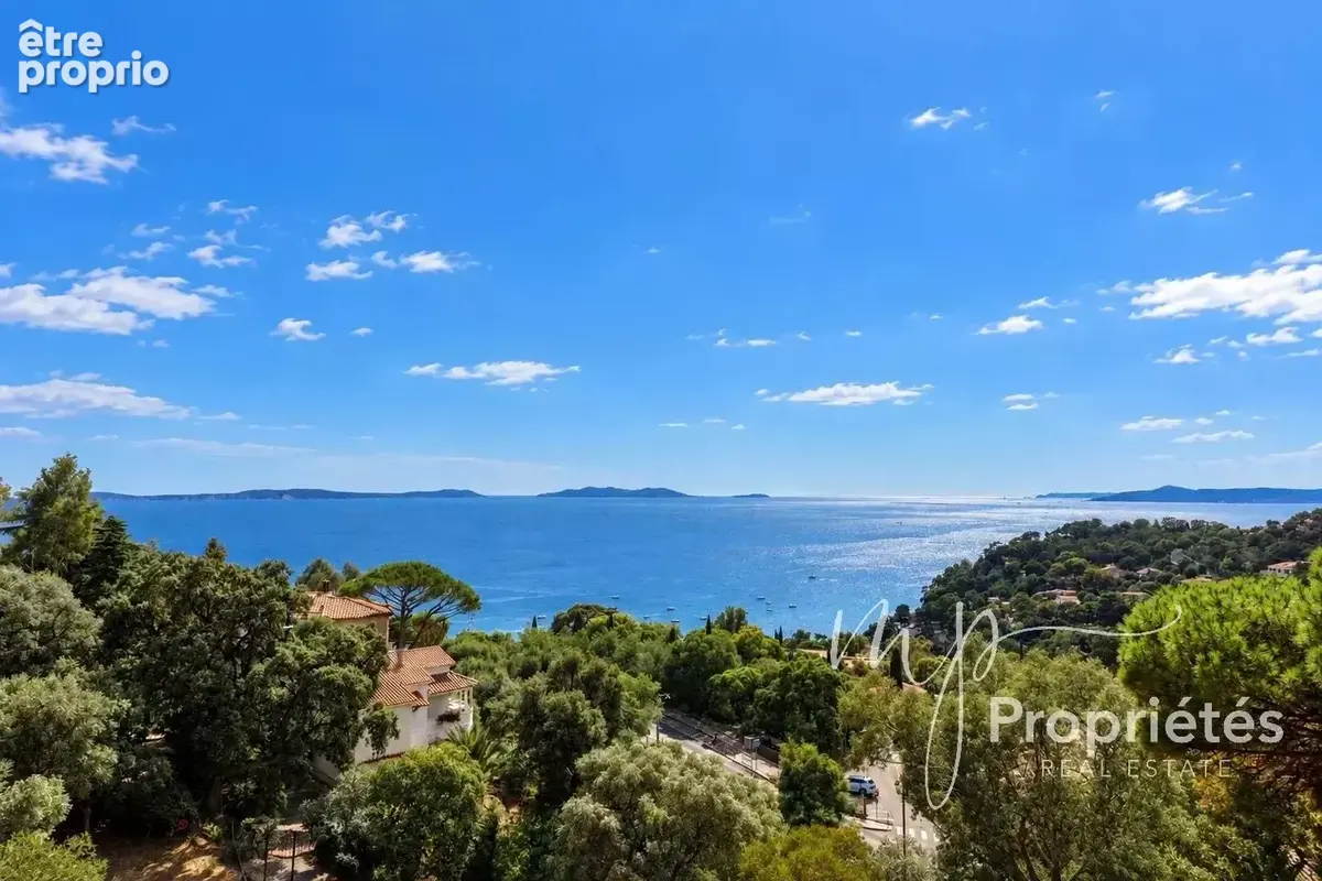Photo Appartement à Rayol-Canadel-Sur-Mer au prix de 1 176 000€