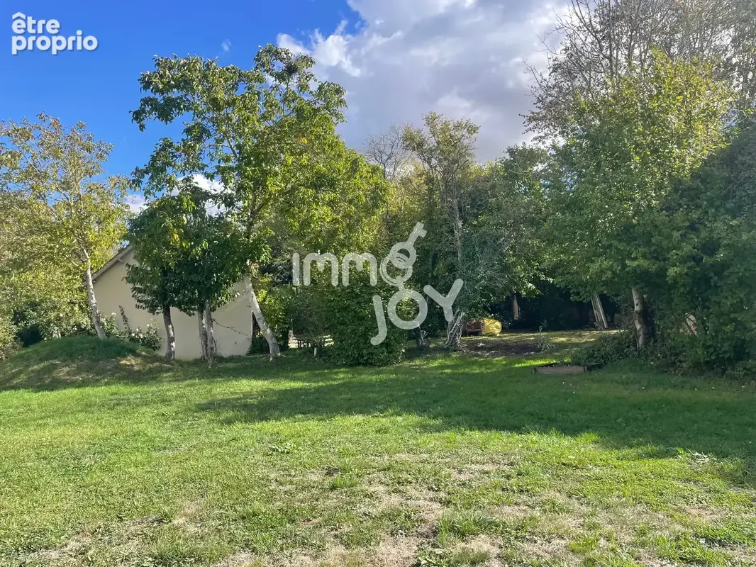 Entre Mamers et Mortagne au Perche, en village, maison de pays avec dépe,dances sur 1566 m2 de jardin arboré.. - photo 18