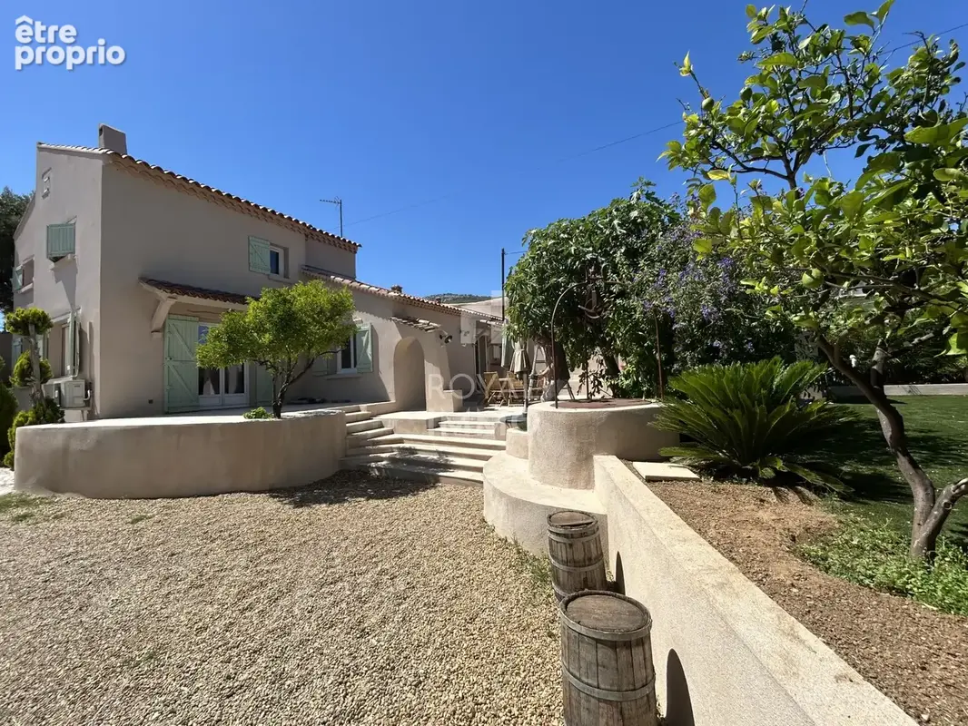 Toulon- les 4 chemins maison individuelle renovee + piscine - photo 13