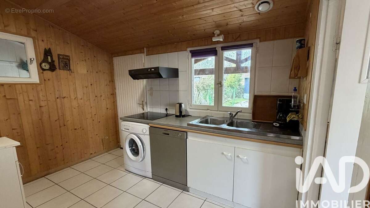Photo 5