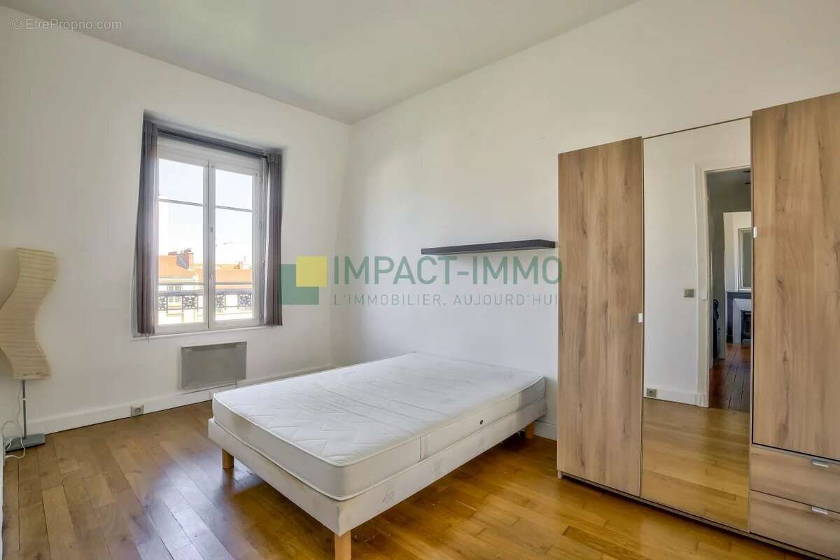 Appartement à CLICHY