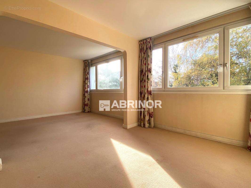 Appartement à MARCQ-EN-BAROEUL