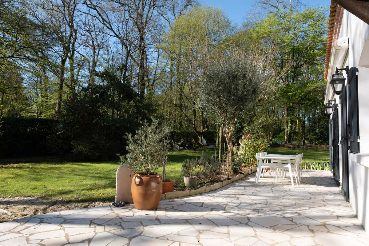 Maison à SAINT-SEBASTIEN-SUR-LOIRE