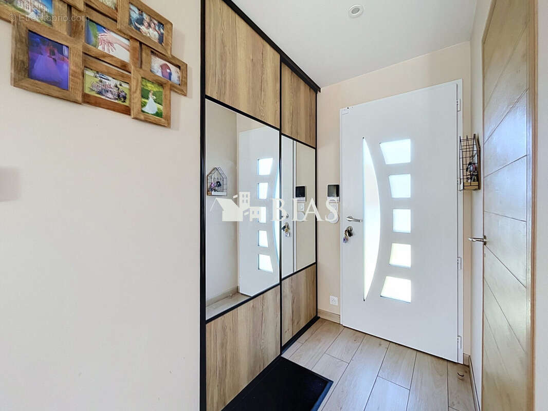 Maison 118 m² à Le Gros-Theil  - photo 4