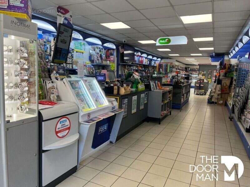 Commerce à SEES