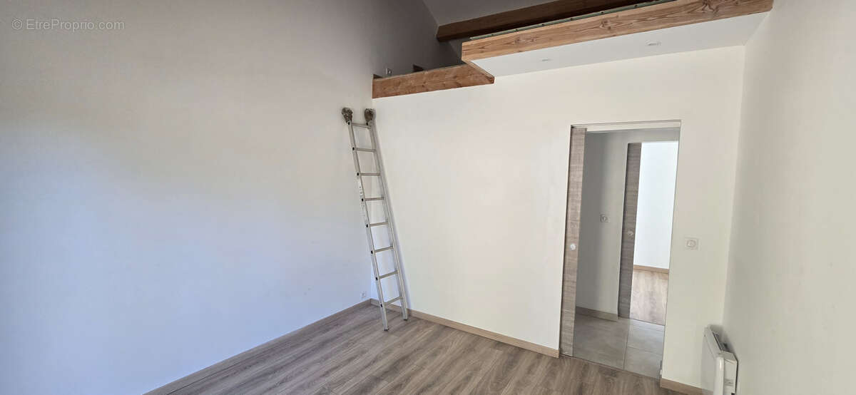 Maison à SAINT-JEAN-DE-LA-BLAQUIERE