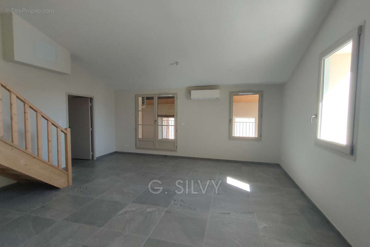 Appartement à ORANGE