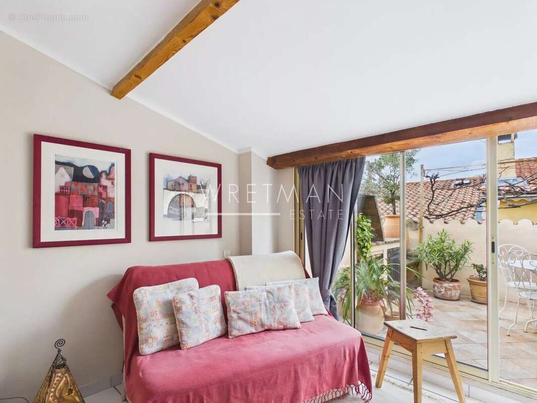 Appartement à VENCE