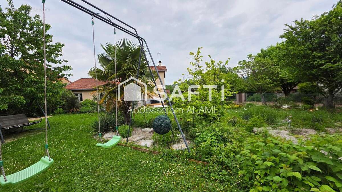 Photo 2 - Maison à AMBERIEU-EN-BUGEY