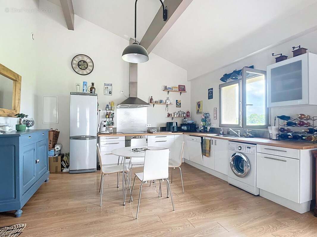 Maison 209 m² à Montady  - photo 3