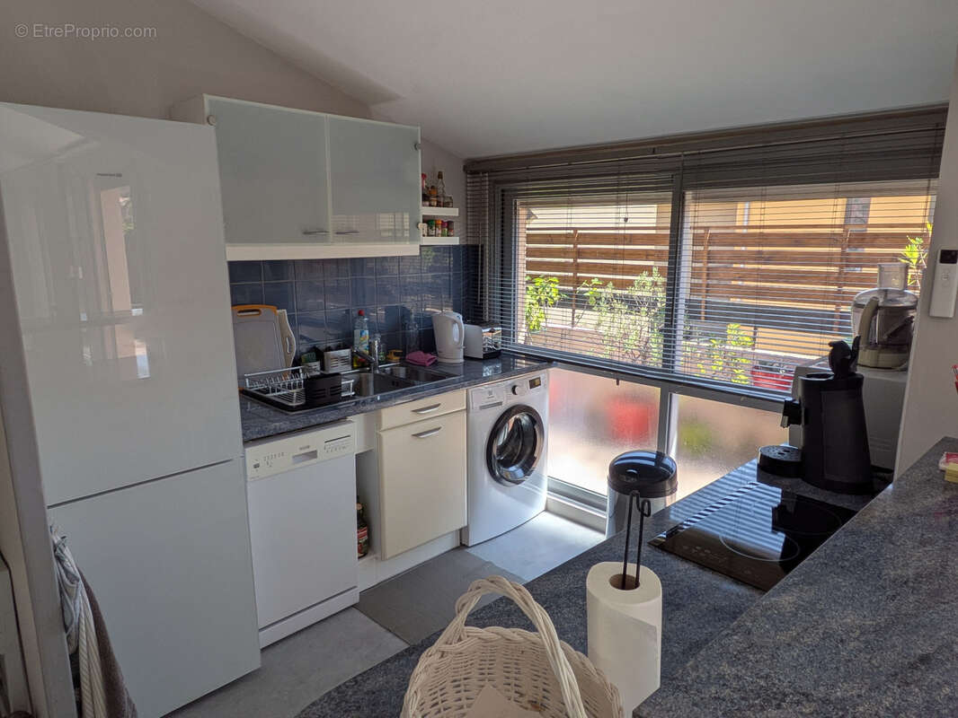 Appartement 4 pieces a vendre a collioure, proche plage - photo 4