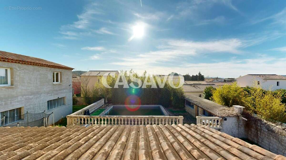 Vente Maison 10 pièces de 231m² - 84300 Taillades - photo 25