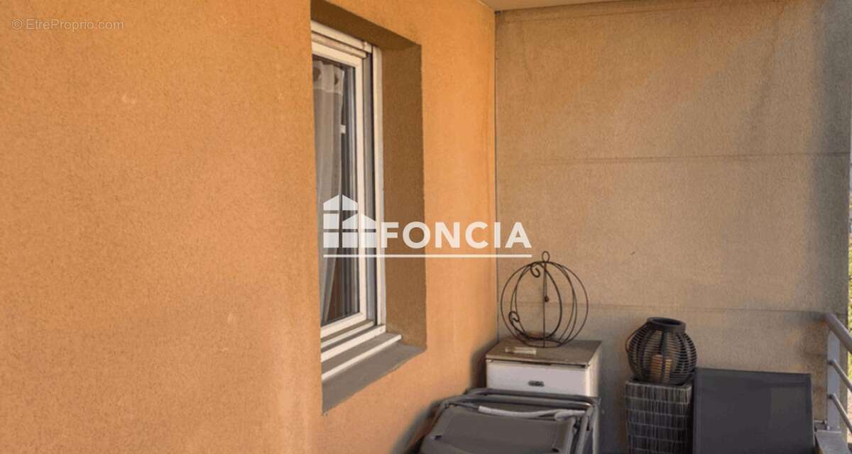 Appartement à SORGUES