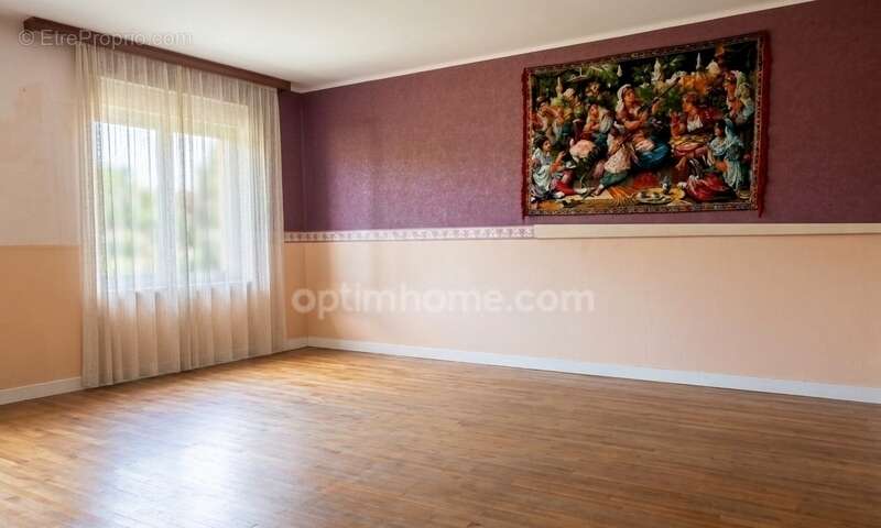 Maison à KEDANGE-SUR-CANNER