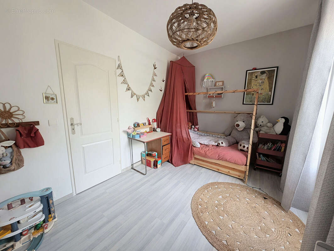 Maison à ROSNY-SOUS-BOIS