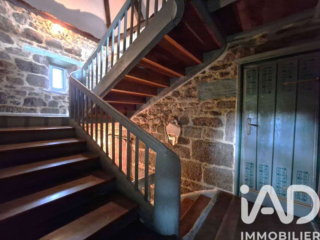 Maison 176 m² à Kergrist-Moelou  - photo 7