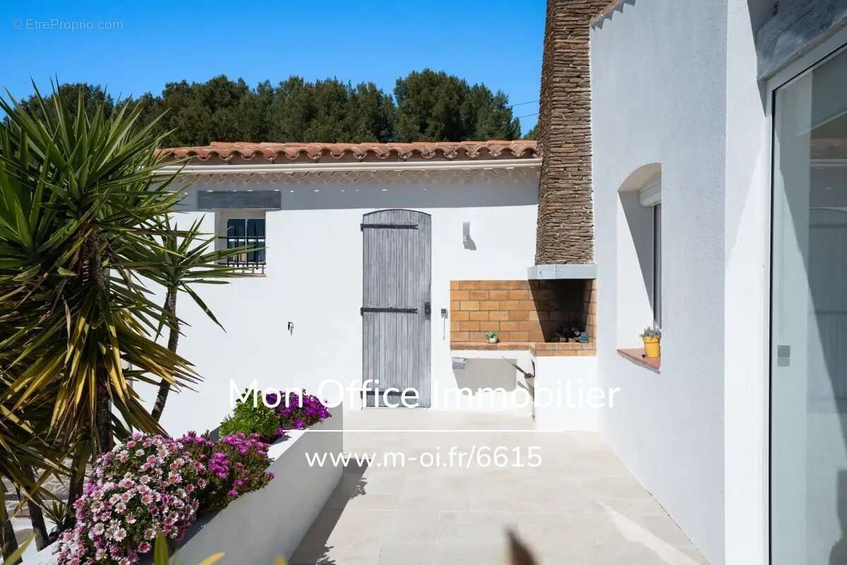 Maison à SAUSSET-LES-PINS