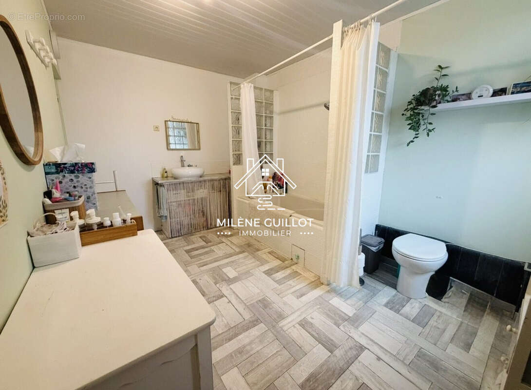 Maison à QUESNOY-SUR-DEULE