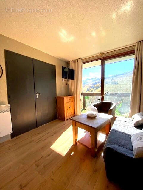 Appartement à LE CHATEL