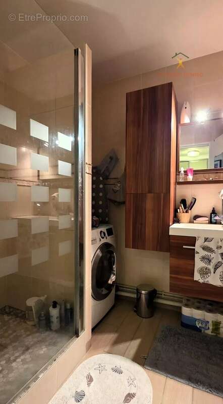 Appartement à VERRIERES-LE-BUISSON