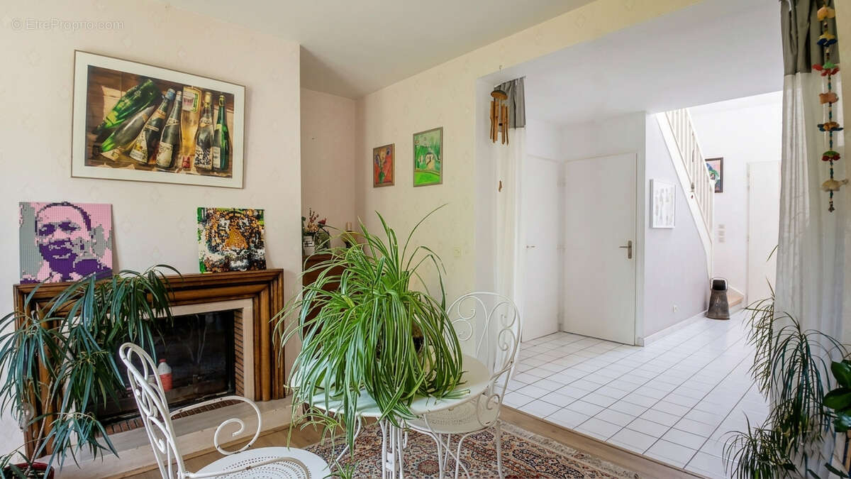 Maison à MARCOUSSIS