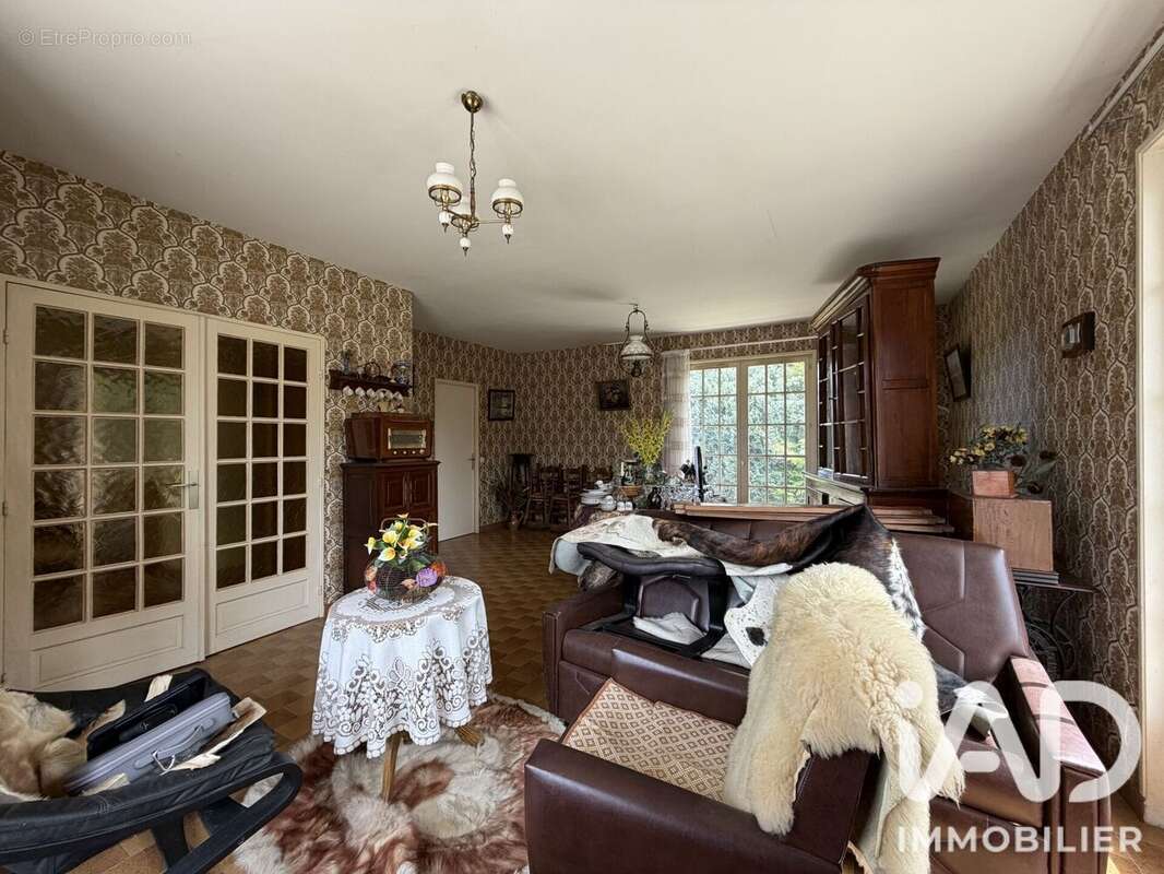 Maison 96 m² à Nesle  - photo 4