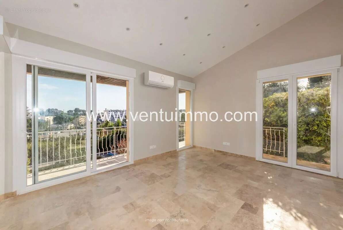 Maison mitoyenne de 110 m² avec piscine à Mougins - photo 9