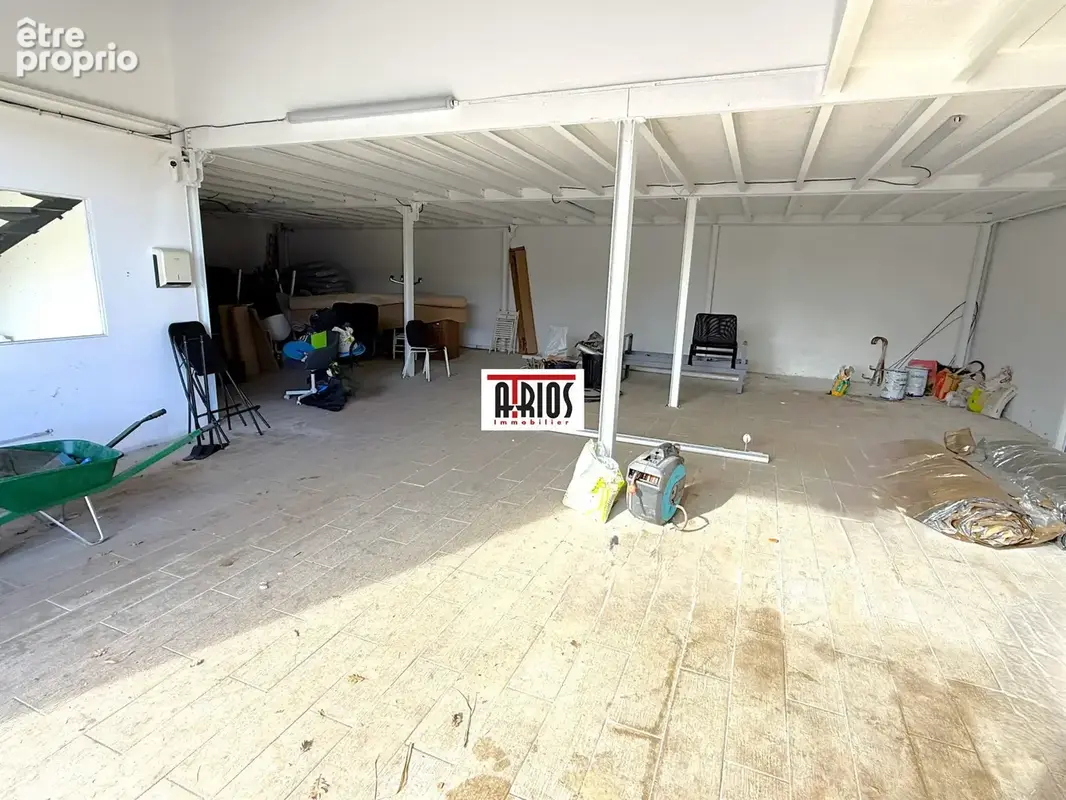 Commerce 285 m² à vendre à La Garde (83130) - photo 4