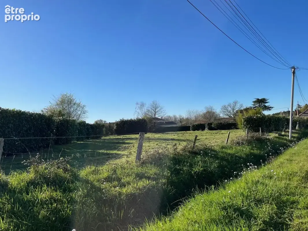 Terrain à SENDETS
