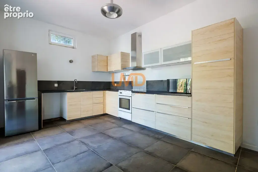 Ceyreste - Maison Familiale -  5P - 188 M2 + Studio indépendant - photo 7