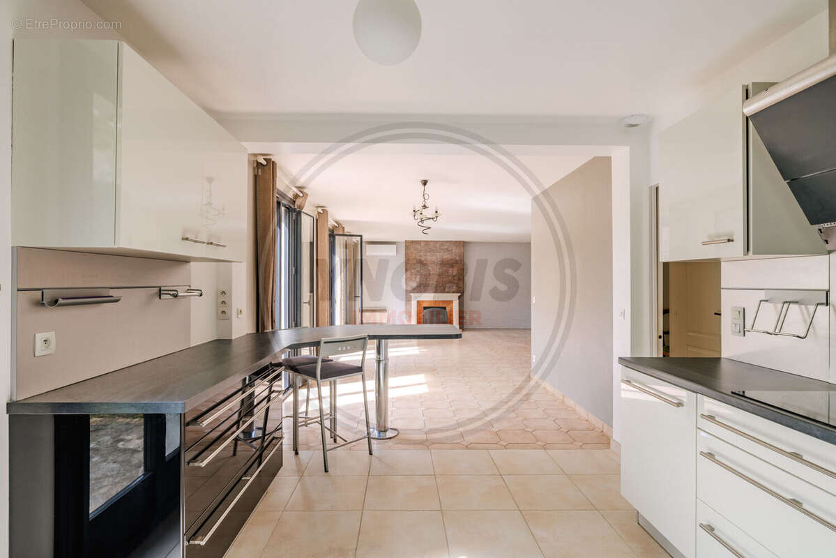 Maison  7 pièce(s) 164 m2 - photo 5
