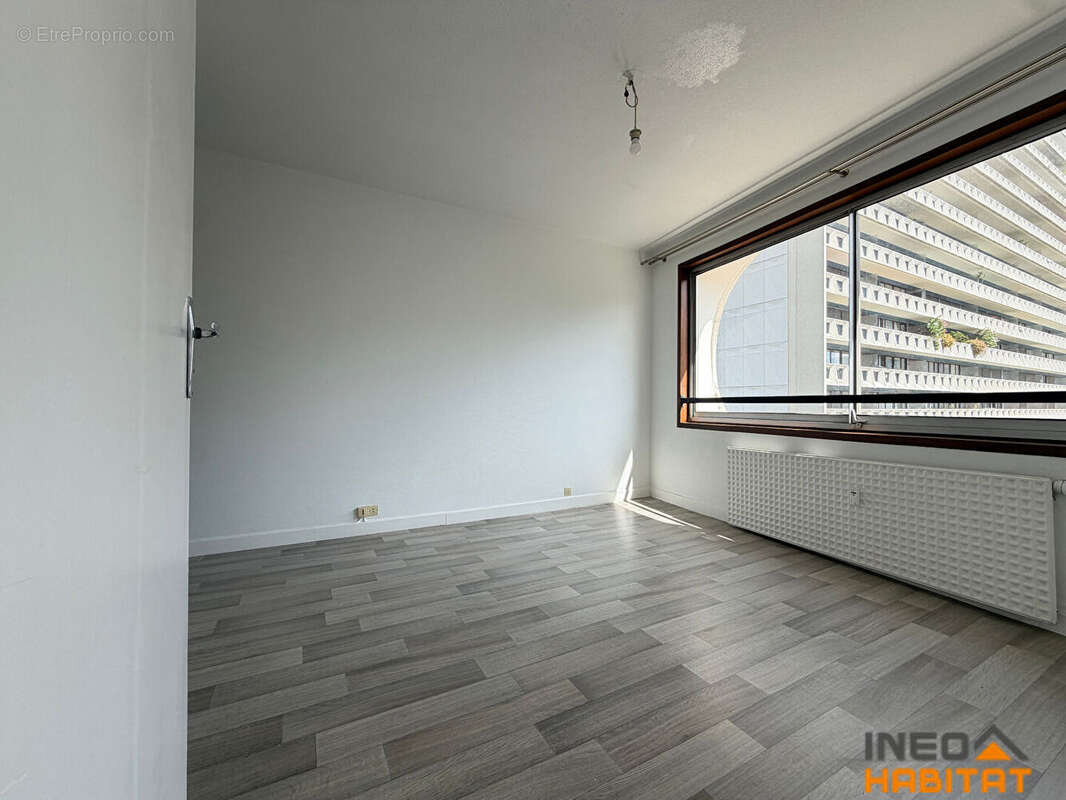 A VENDRE - Appartement Type 2 à RENNES (Secteur Centre-ville) - photo 3