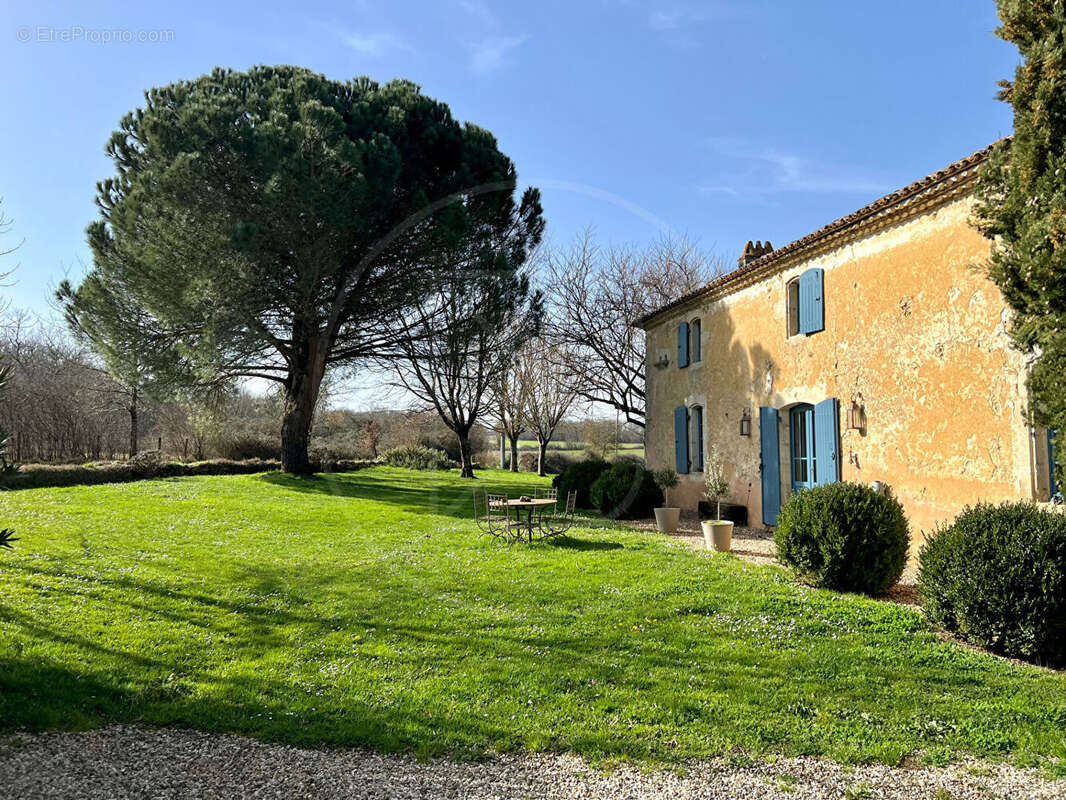 Maison à SAUVETERRE-DE-GUYENNE