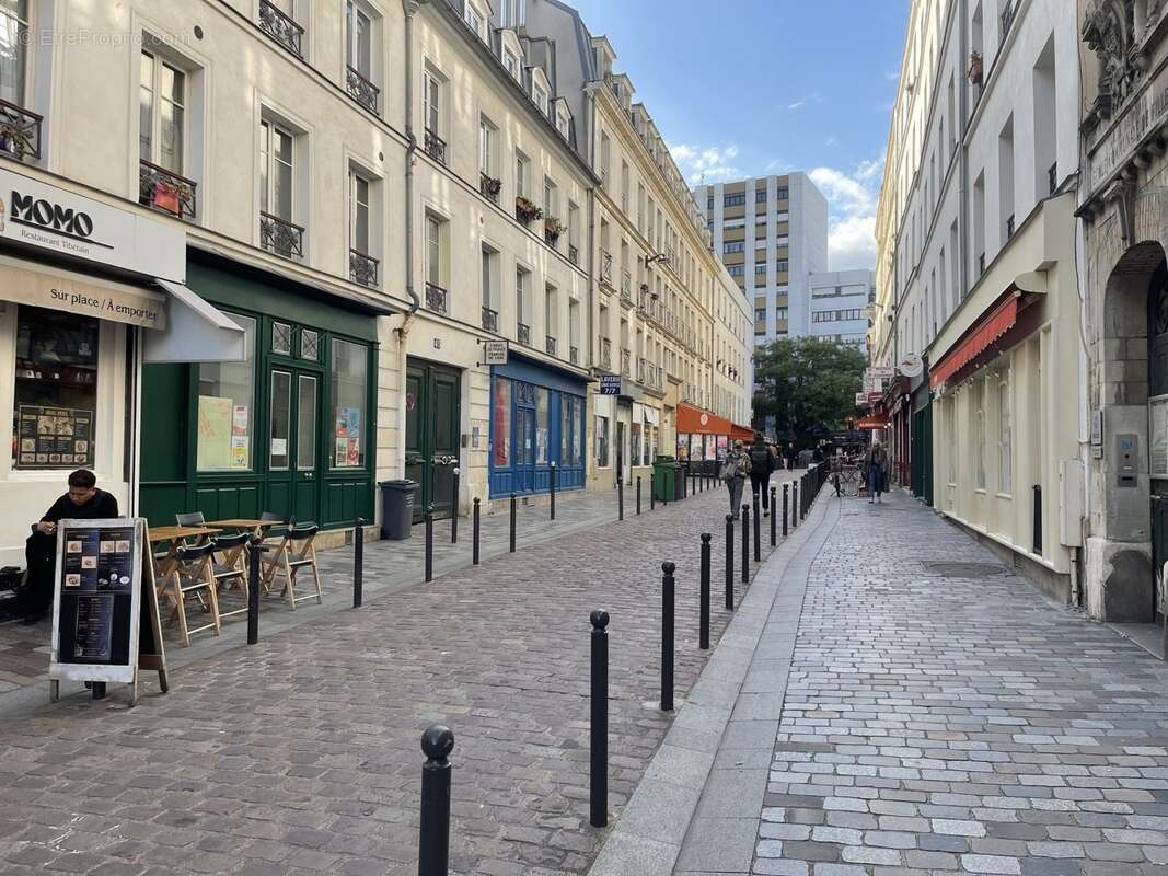 Autre à PARIS-20E