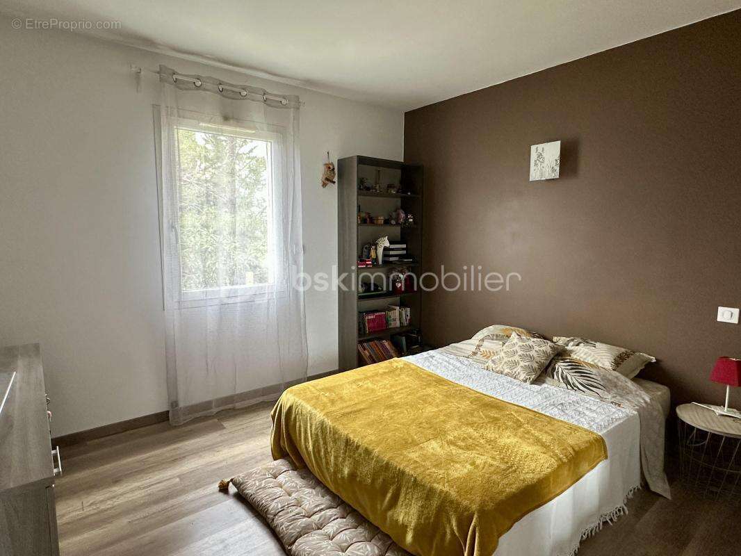 Maison à SAINT-ANDRE-DE-ROQUELONGUE