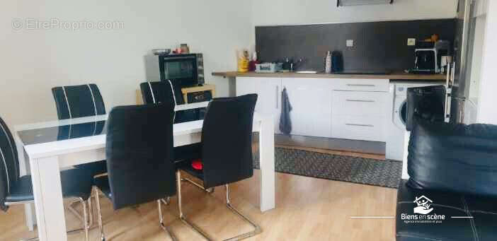 Appartement à SABLONS