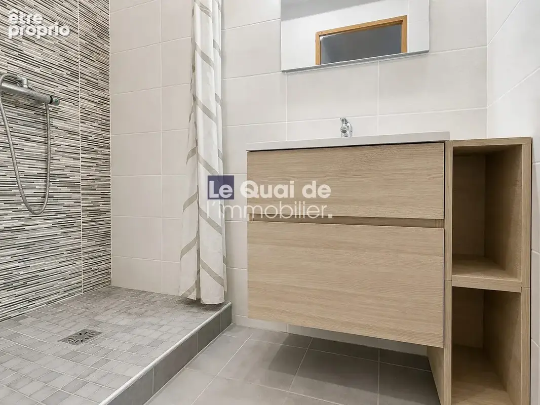 Maison 120 m² à Yenne  - photo 5