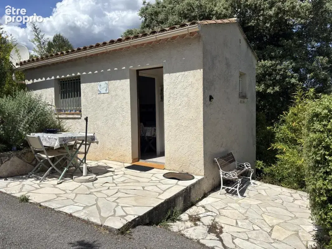 Lorgues, maison sur 2 030 m² de terrain avec studio et piscine - photo 10