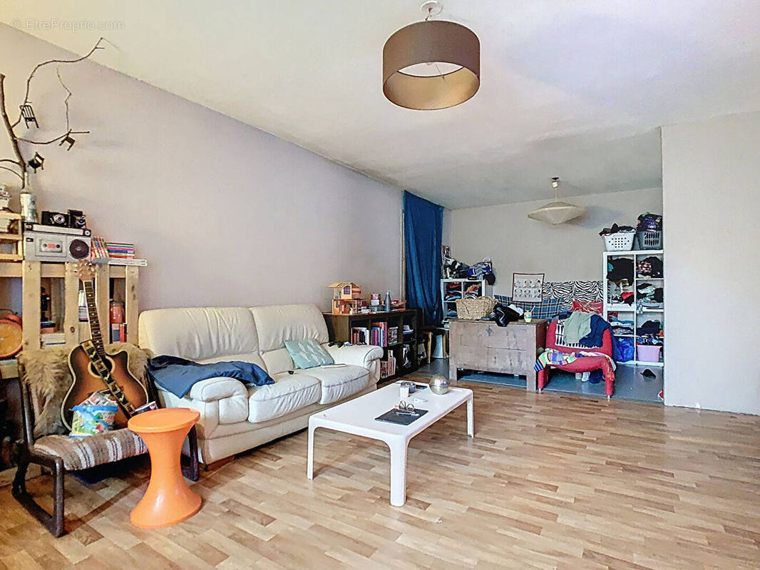 Appartement à JOUE-LES-TOURS