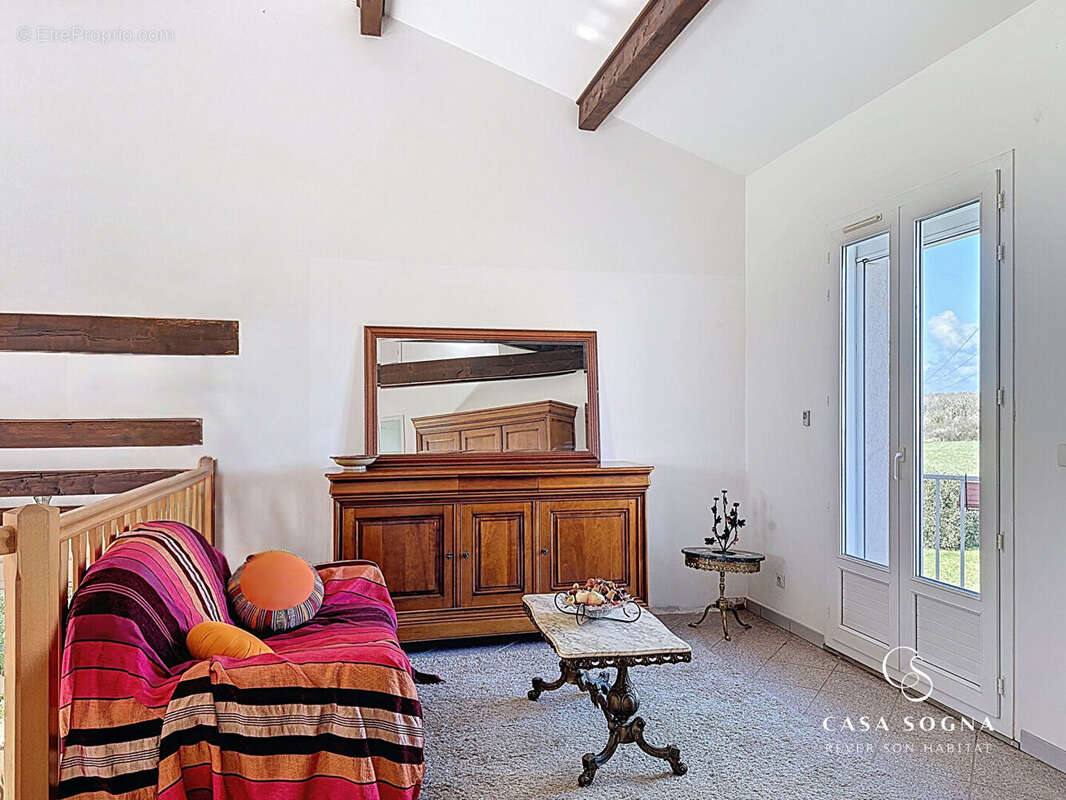 Maison à CHATEAU-GAILLARD